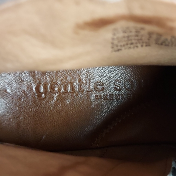 Gentle Souls by Kenneth Cole Blane Ankle Boots - Picture 15 of 16